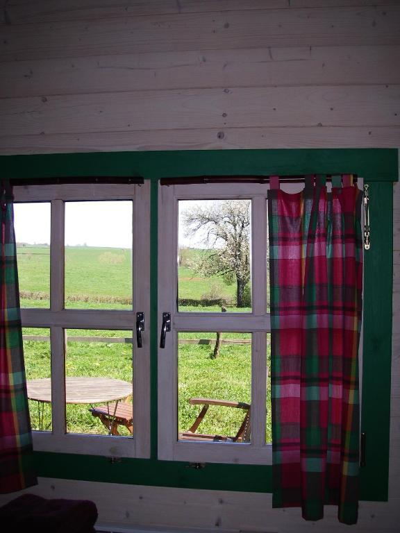 Le Trot'In Chair Bed & Breakfast Martigny-le-Comte ห้อง รูปภาพ