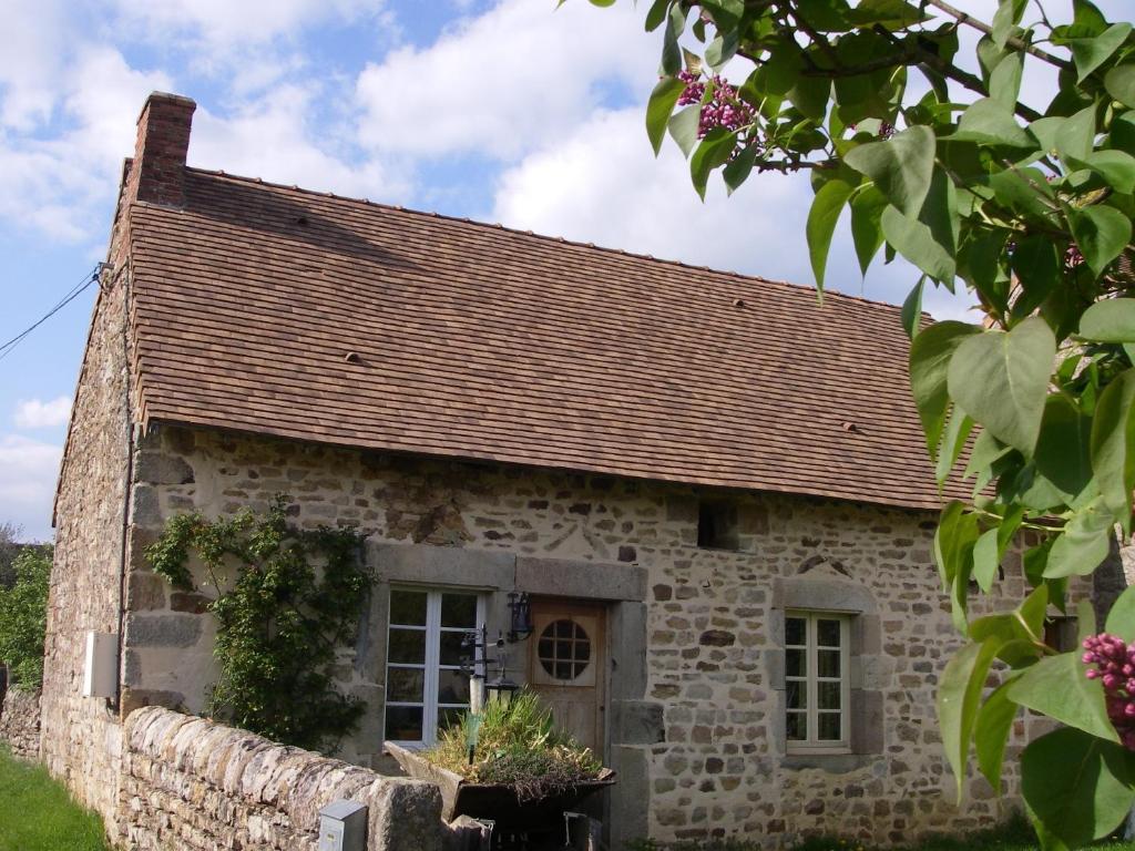 Le Trot'In Chair Bed & Breakfast Martigny-le-Comte ภายนอก รูปภาพ